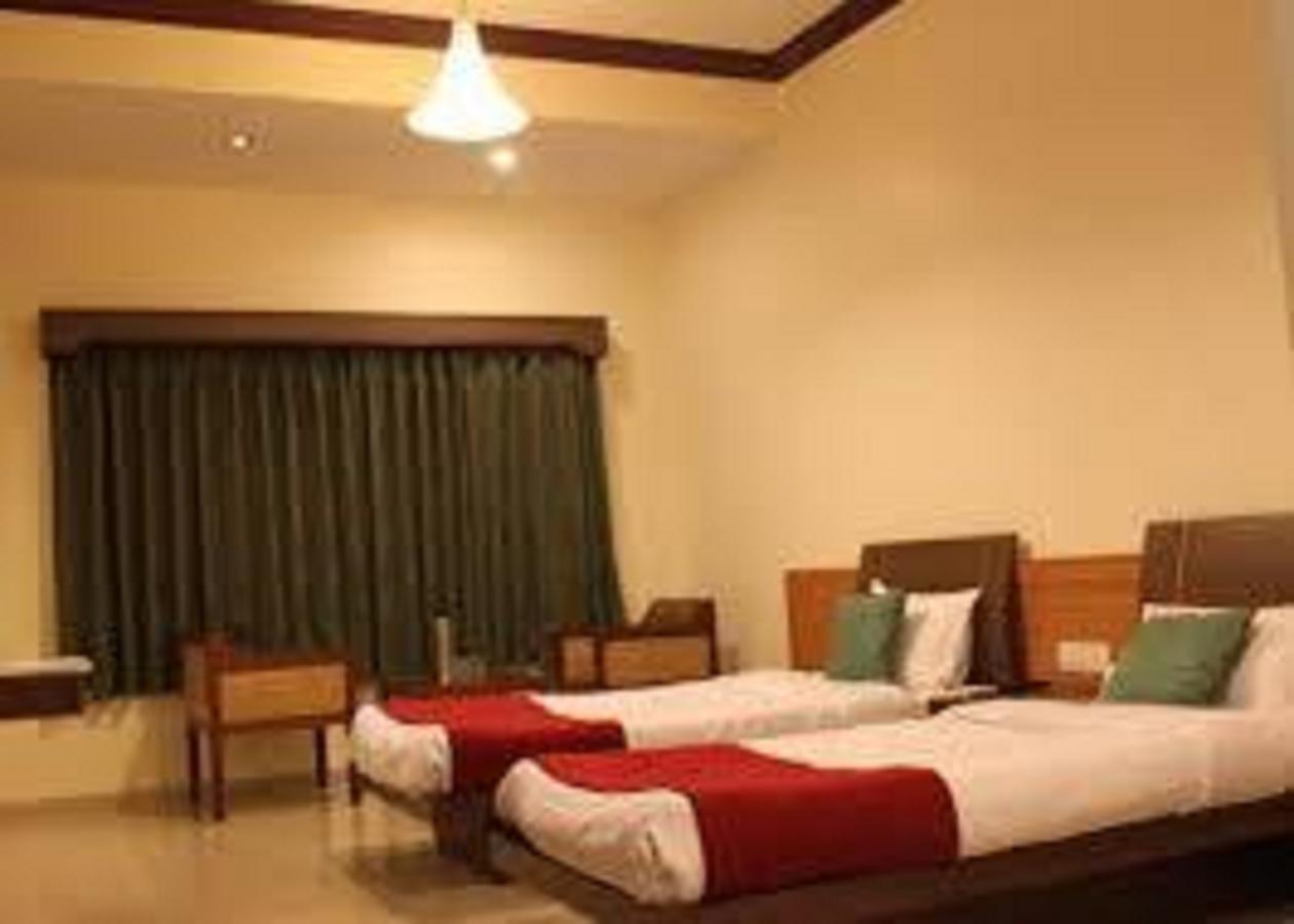 Jaffer Bhai'S Brickland Hotel Panchgani Extérieur photo
