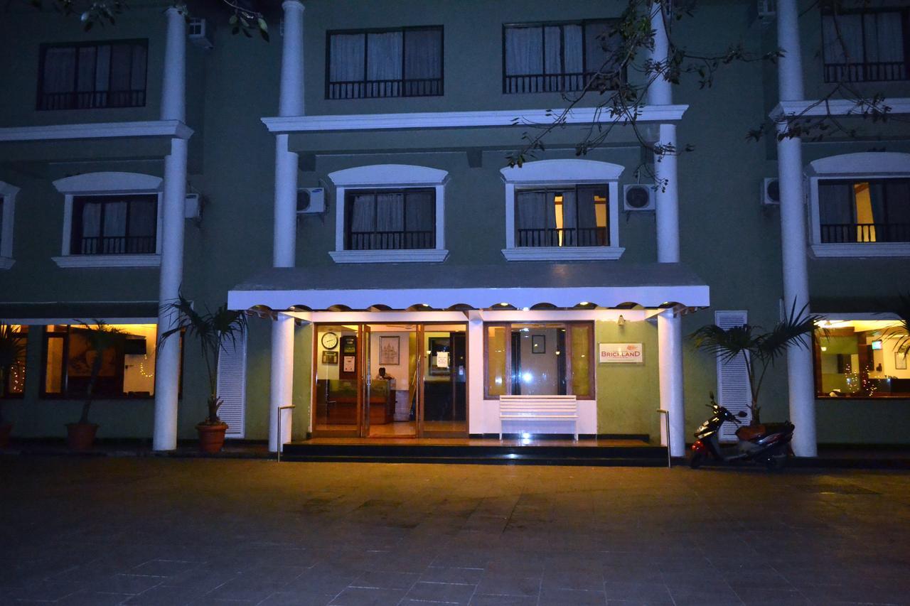 Jaffer Bhai'S Brickland Hotel Panchgani Extérieur photo